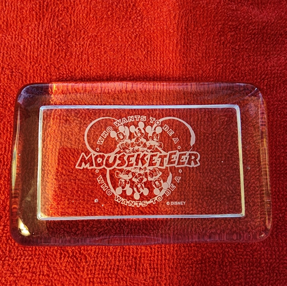 Disney Cruise Line WHO WANTS TO BE A MOUSEKETEER Clear Glass Paperweight
